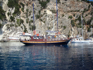 Motorsailer 65