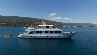 M/Y Elena