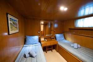 Twin Cabin B