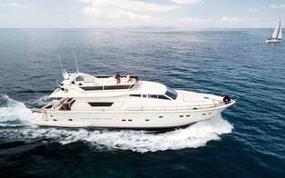 M/Y Feretti 75