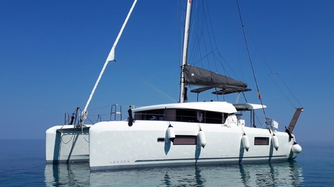 Lagoon 42